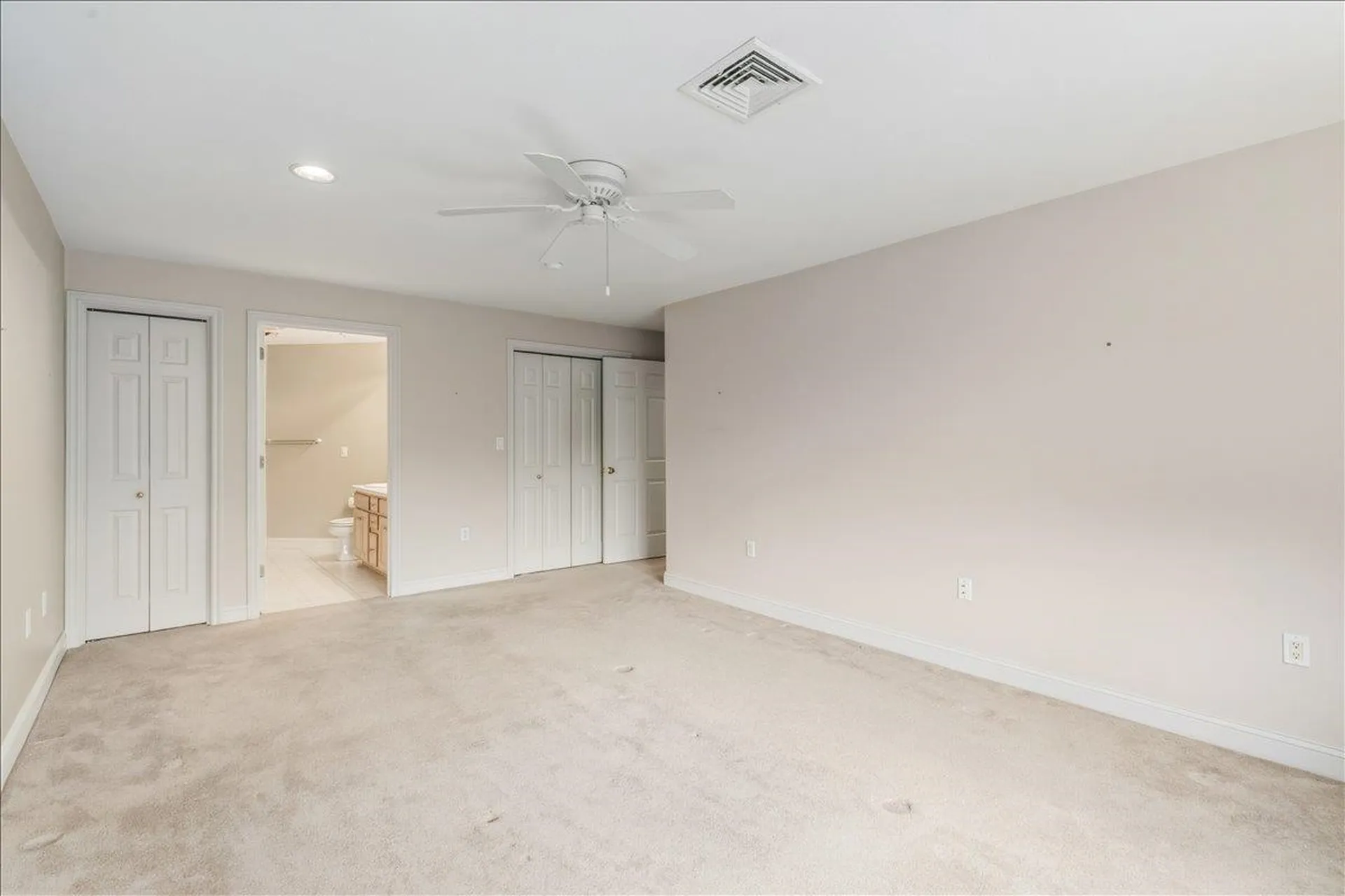 1 Sterling Hill Lane Exeter NH 03833