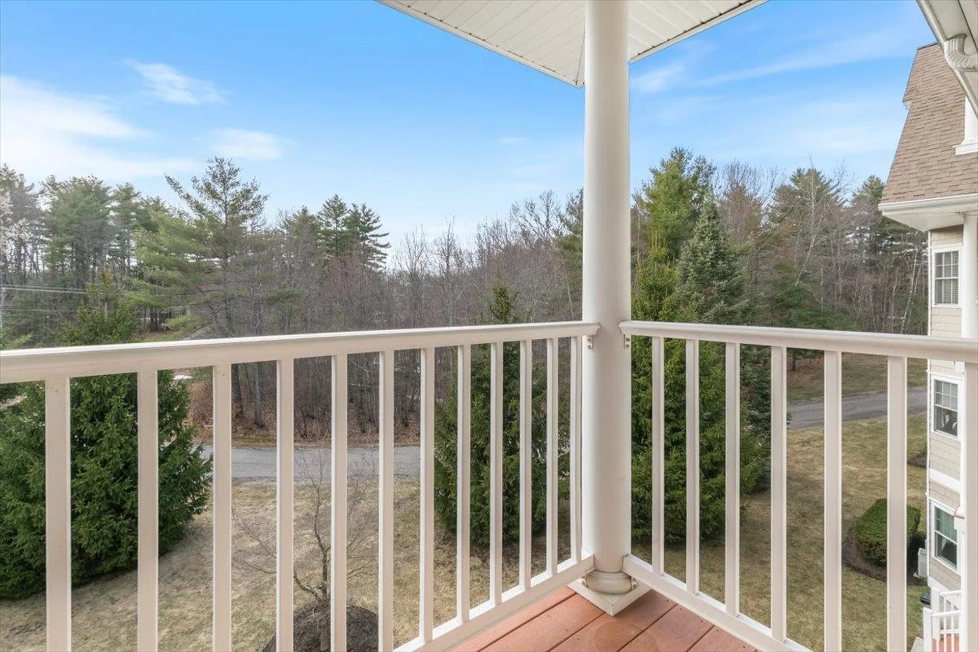 1 Sterling Hill Lane Exeter NH 03833