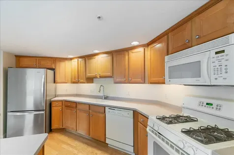 1 Sterling Hill Lane Exeter NH 03833