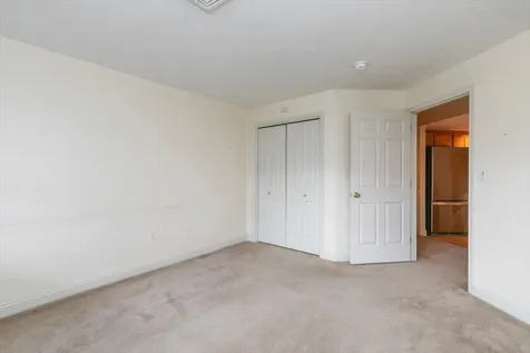 1 Sterling Hill Lane Exeter NH 03833