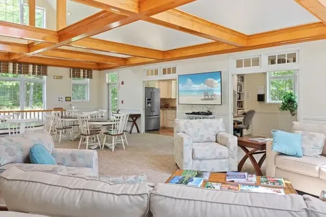 1 Sterling Hill Lane Exeter NH 03833