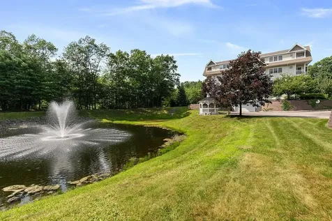 1 Sterling Hill Lane Exeter NH 03833