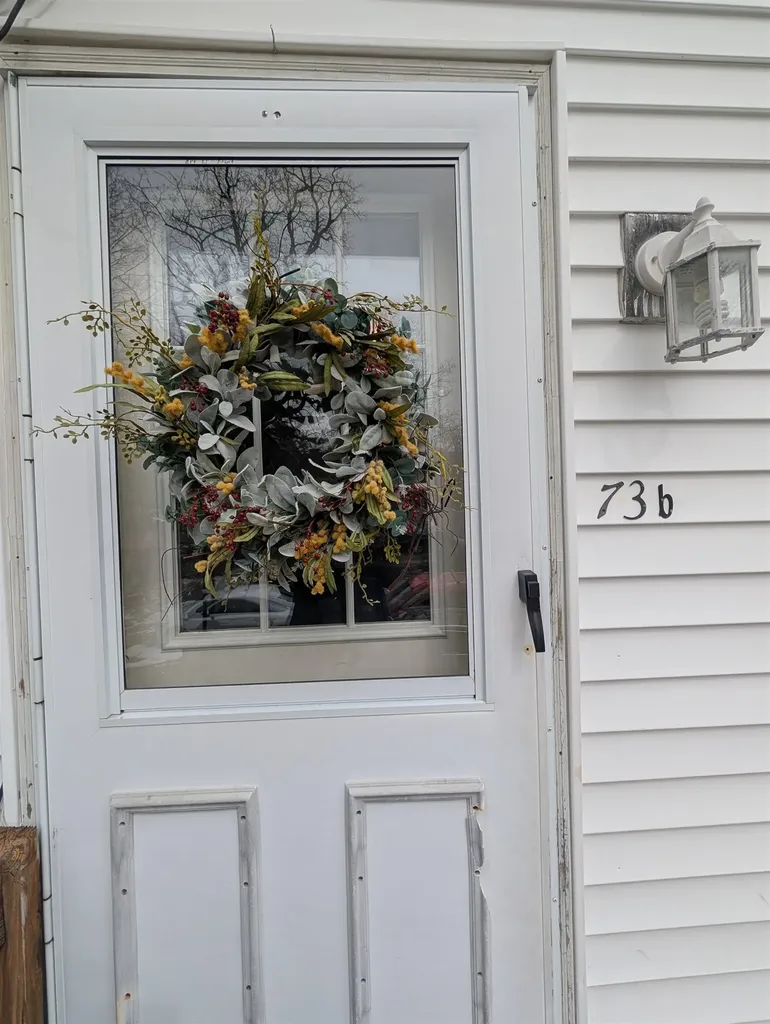 73 Highland Street Plymouth NH 03264