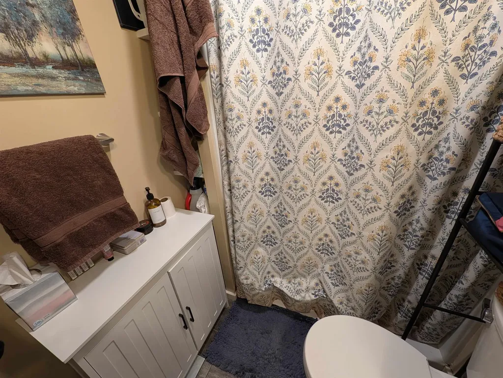 73 Highland Street Plymouth NH 03264