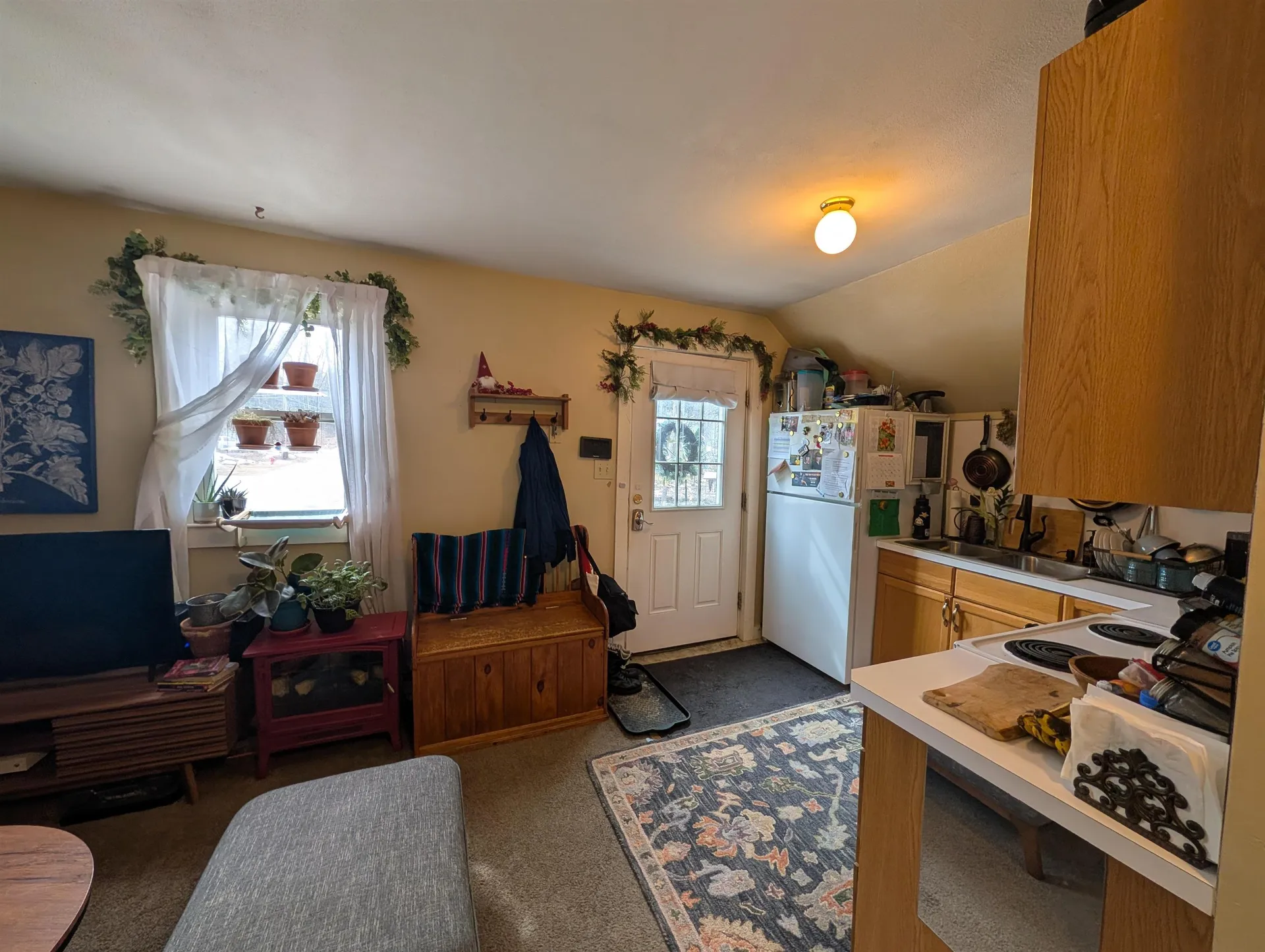 73 Highland Street Plymouth NH 03264