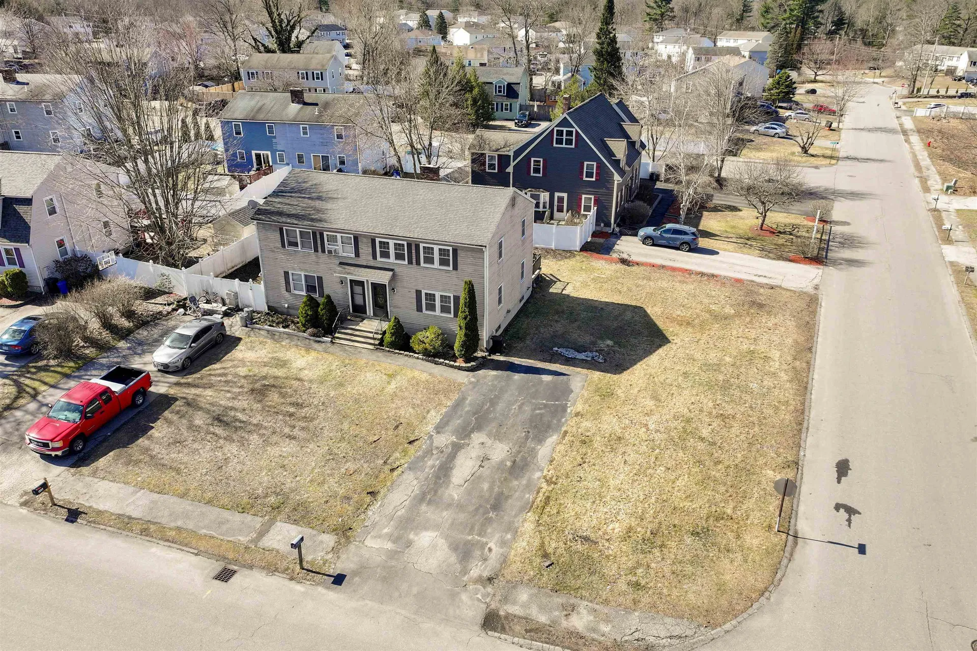 11 Phillip Road Derry NH 03038