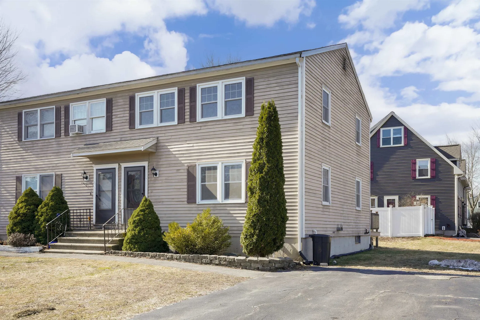 11 Phillip Road Derry NH 03038