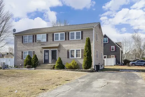 11 Phillip Road Derry NH 03038