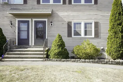 11 Phillip Road Derry NH 03038
