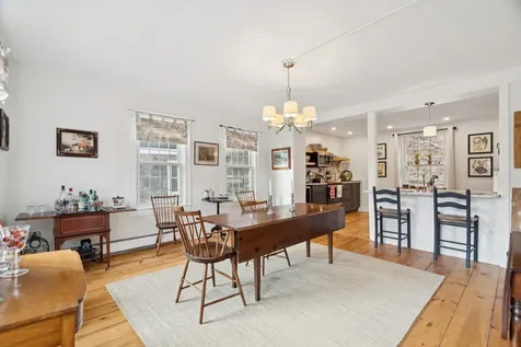 37 South Street Woodstock VT 05091