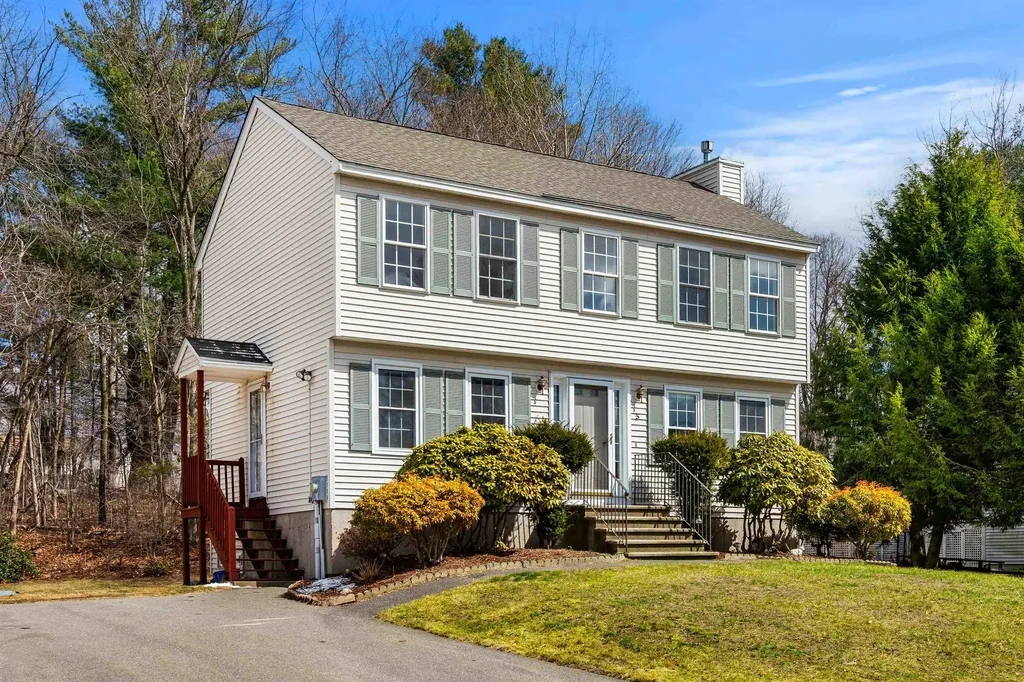 5 Magnolia Lane Derry NH 03038