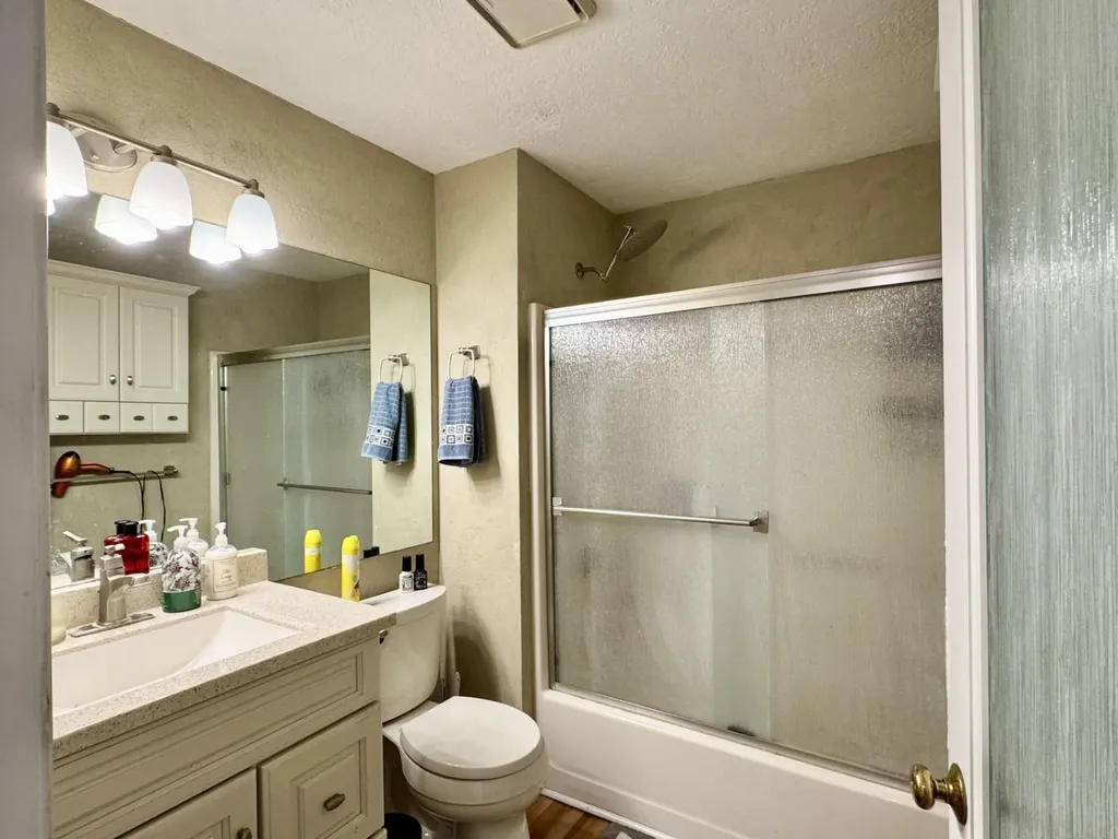 19 Saco Street Conway NH 03813