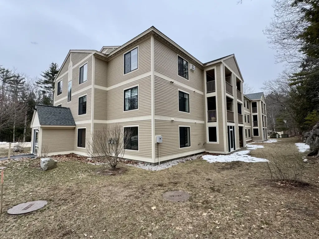 19 Saco Street Conway NH 03813