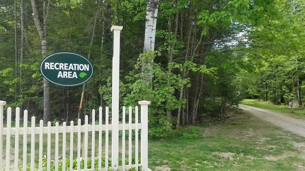 19 Saco Street Conway NH 03813