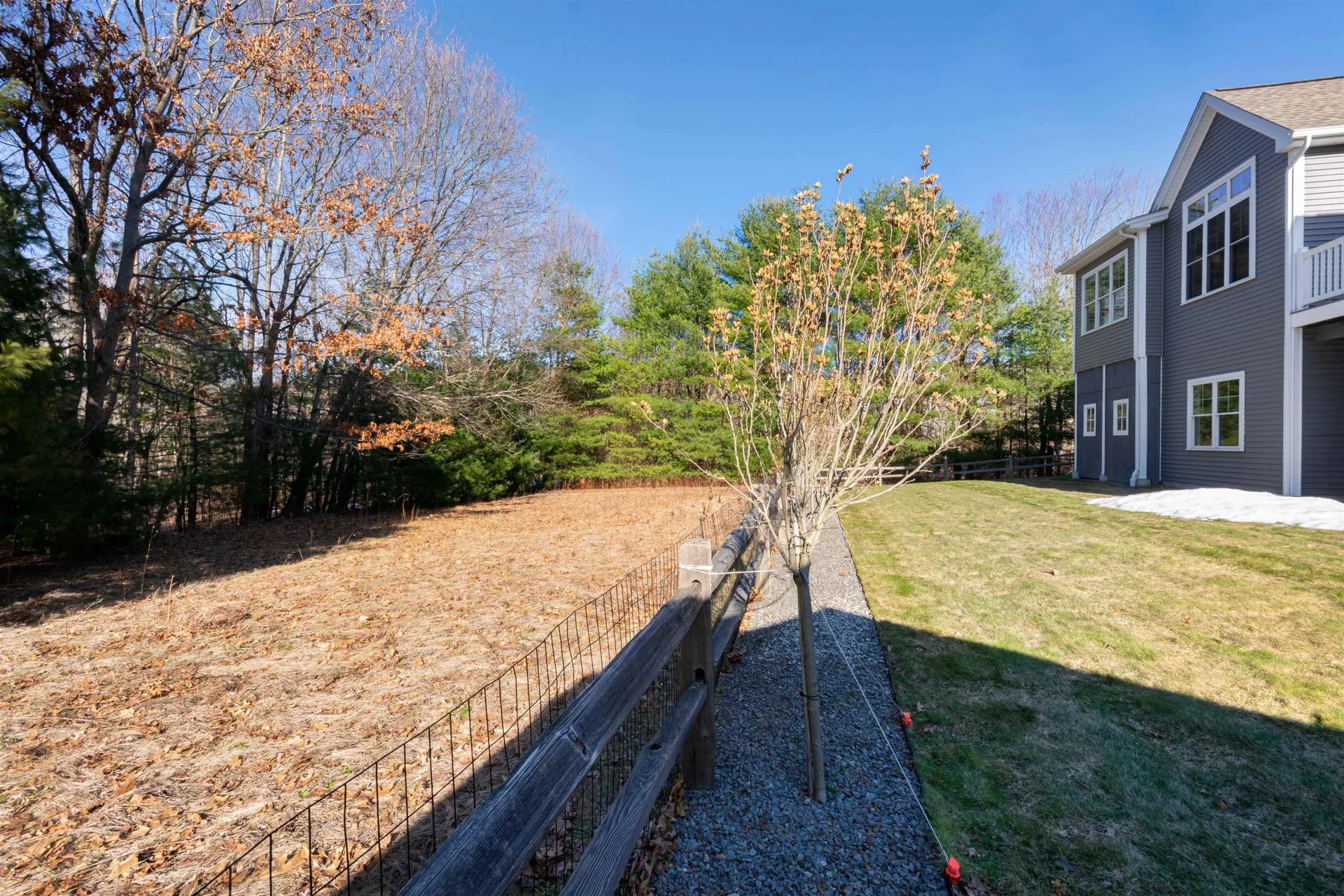 17 Legacy Drive Nashua NH 03062