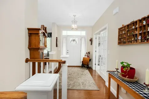 17 Legacy Drive Nashua NH 03062