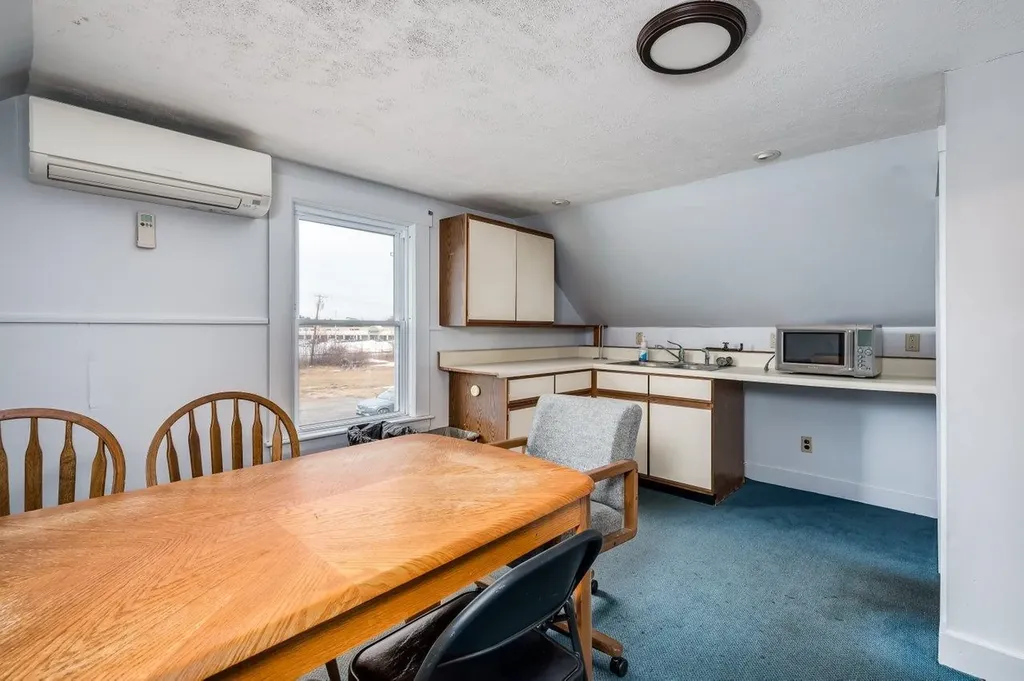 504 High Street Somersworth NH 03878