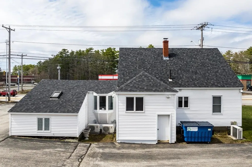 504 High Street Somersworth NH 03878