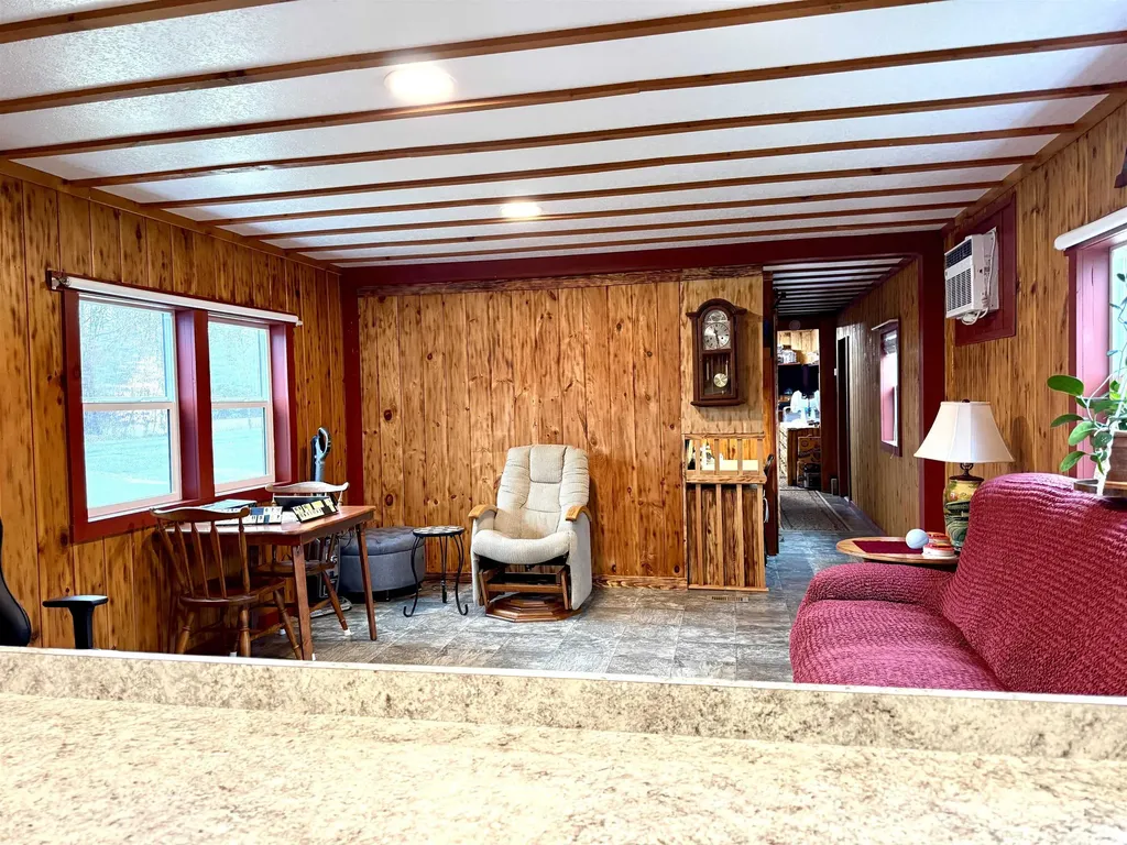 7680 Vt 102 Route Guildhall VT 05905