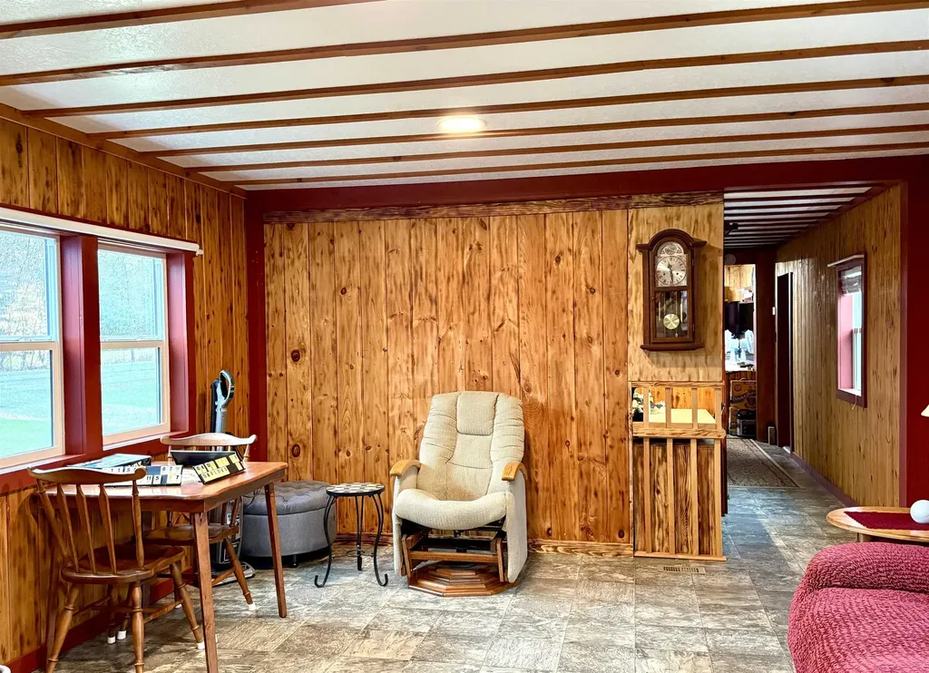 7680 Vt 102 Route Guildhall VT 05905