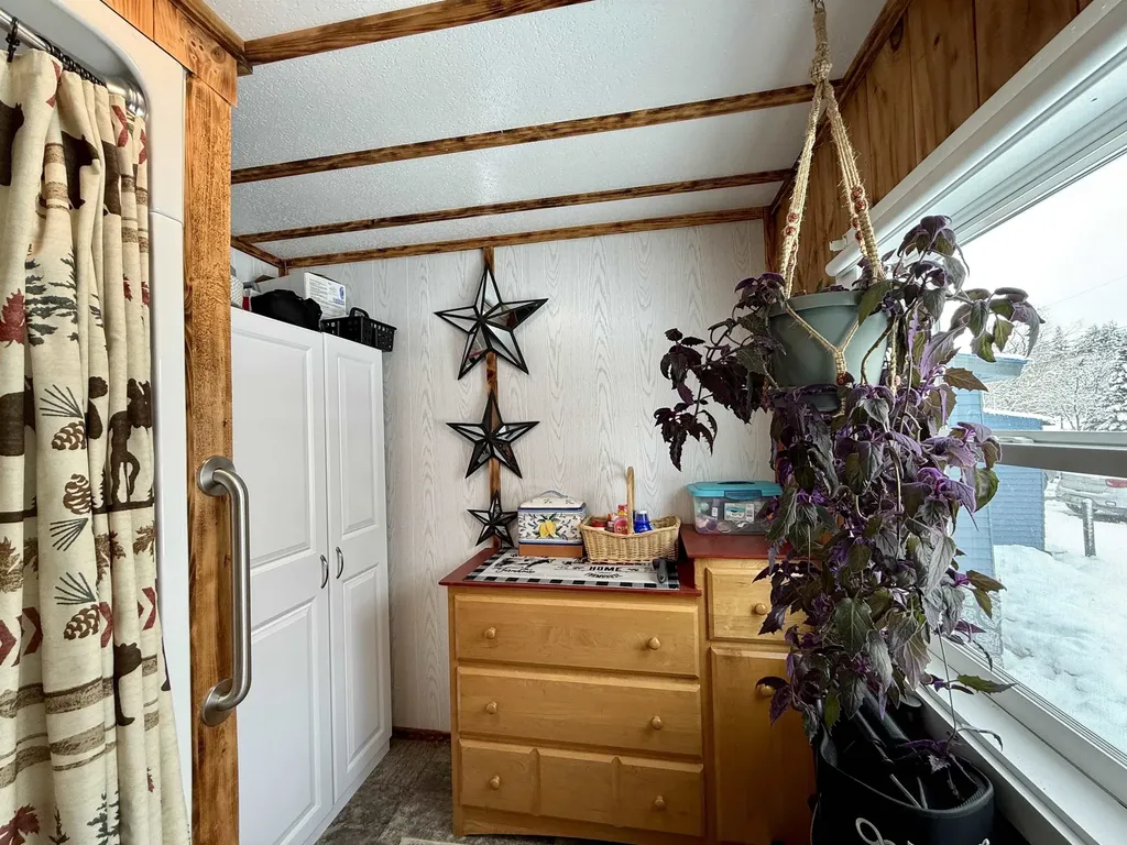 7680 Vt 102 Route Guildhall VT 05905