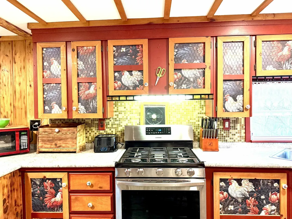 7680 Vt 102 Route Guildhall VT 05905