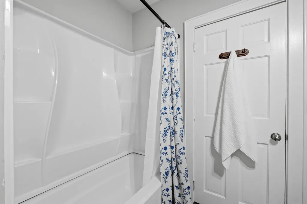 989 Union Street Manchester NH 03104