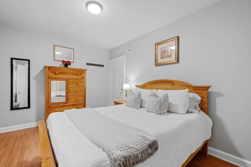 989 Union Street Manchester NH 03104