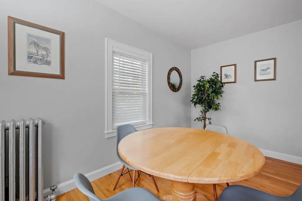 989 Union Street Manchester NH 03104