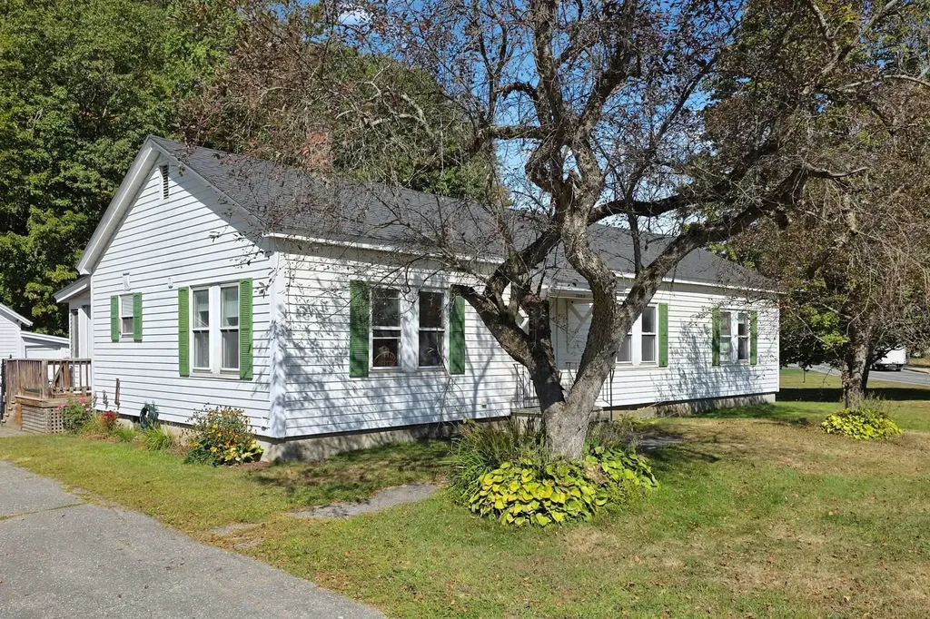 1668 Hartford Avenue Hartford VT 05001