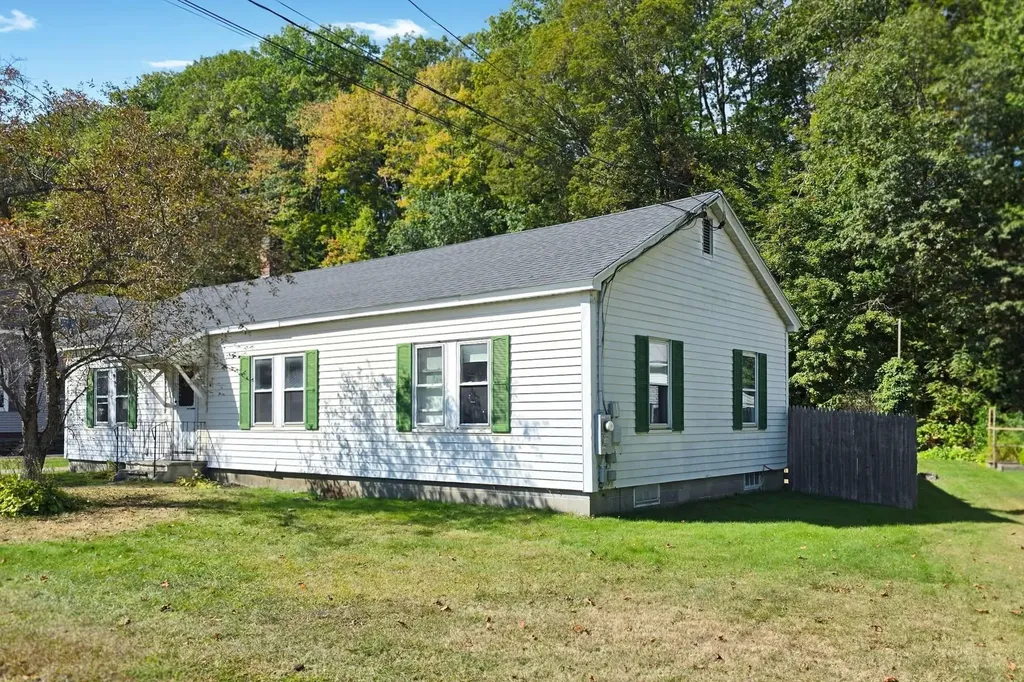 1668 Hartford Avenue Hartford VT 05001