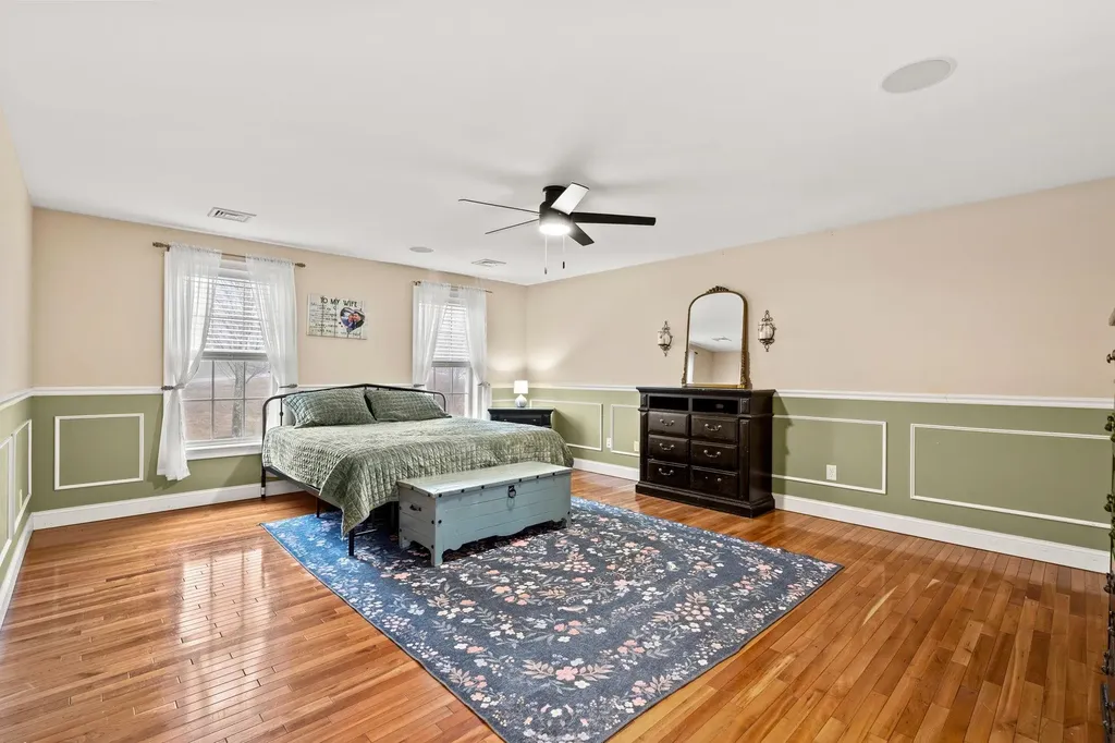 115 Roosevelt Road Weare NH 03281