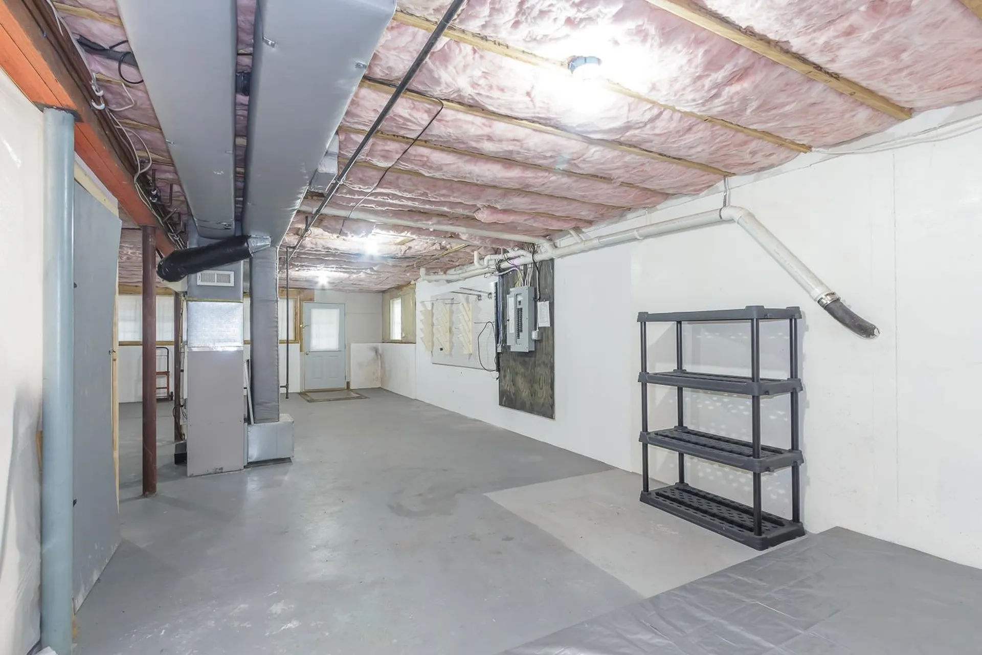 6 Lincoln Drive Londonderry NH 03053