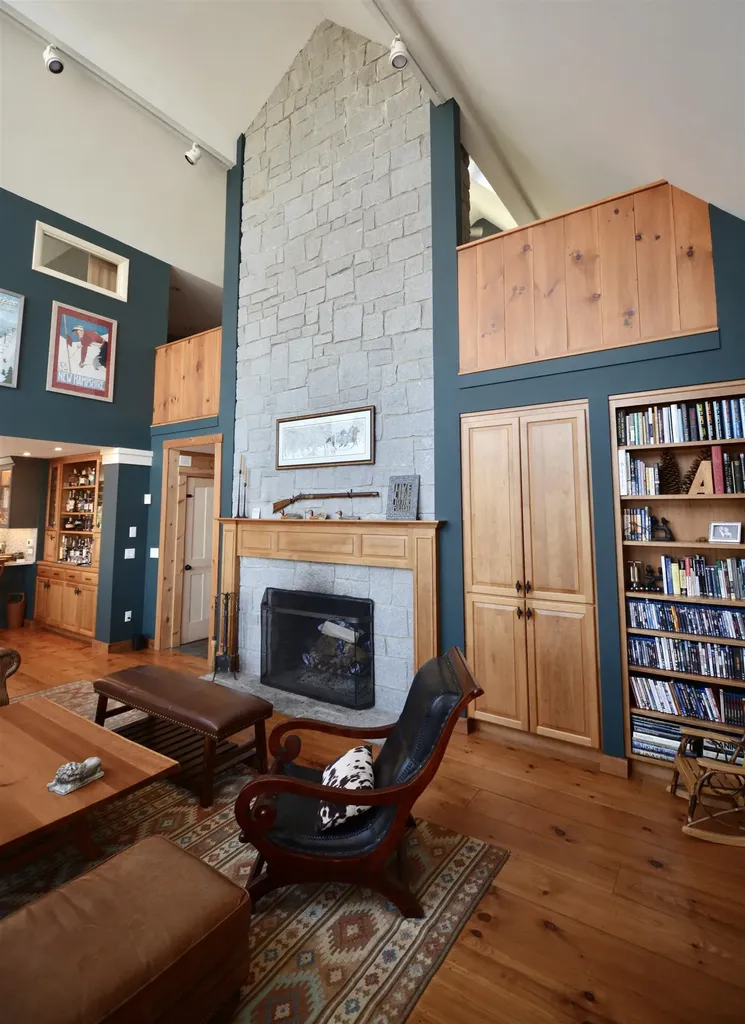 2 Turner Brae Grantham NH 03753