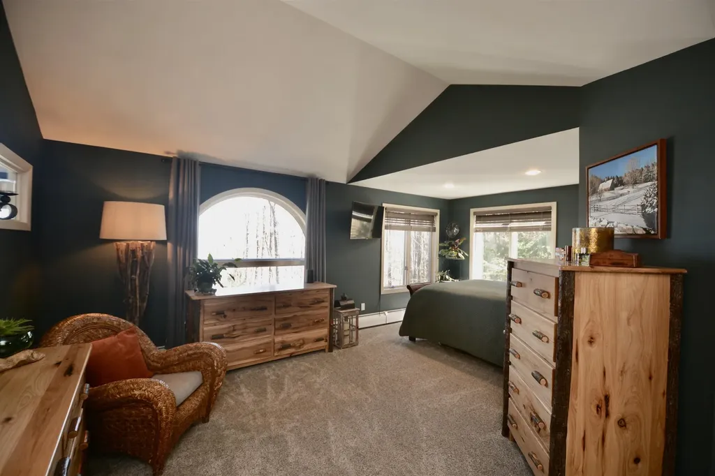 2 Turner Brae Grantham NH 03753