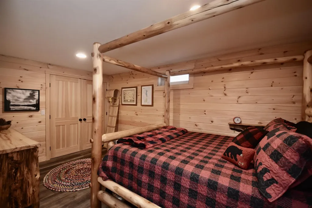 2 Turner Brae Grantham NH 03753