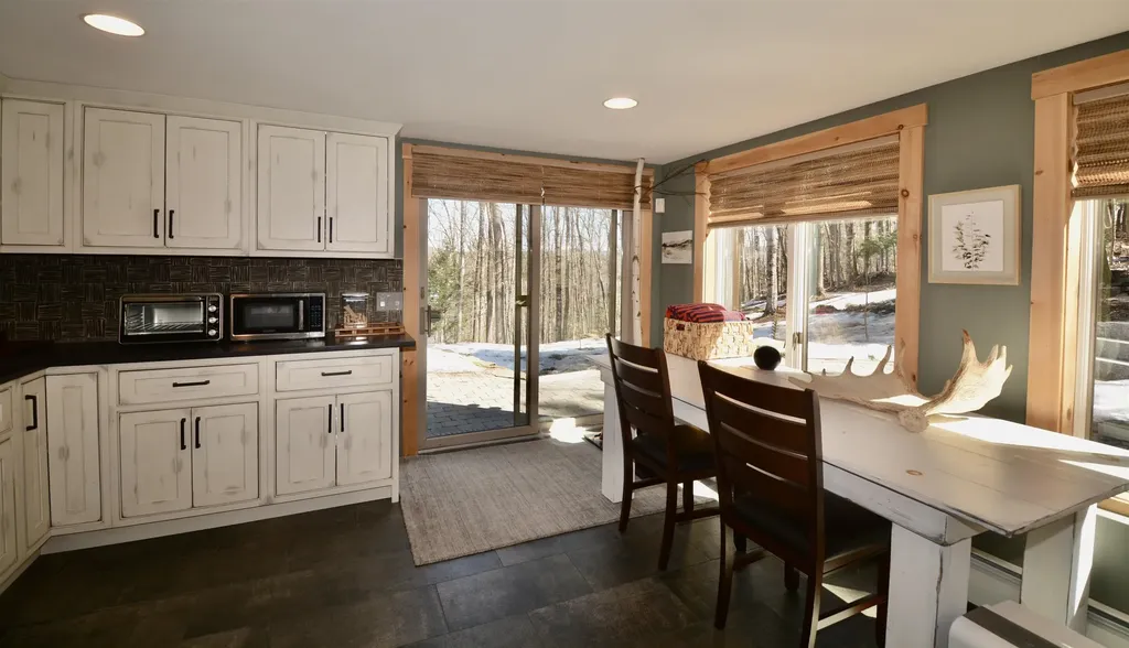 2 Turner Brae Grantham NH 03753