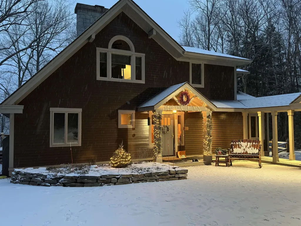 2 Turner Brae Grantham NH 03753