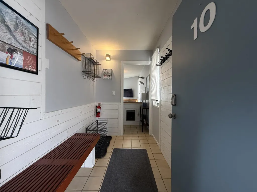 42 Lower Phase Road Warren VT 05674
