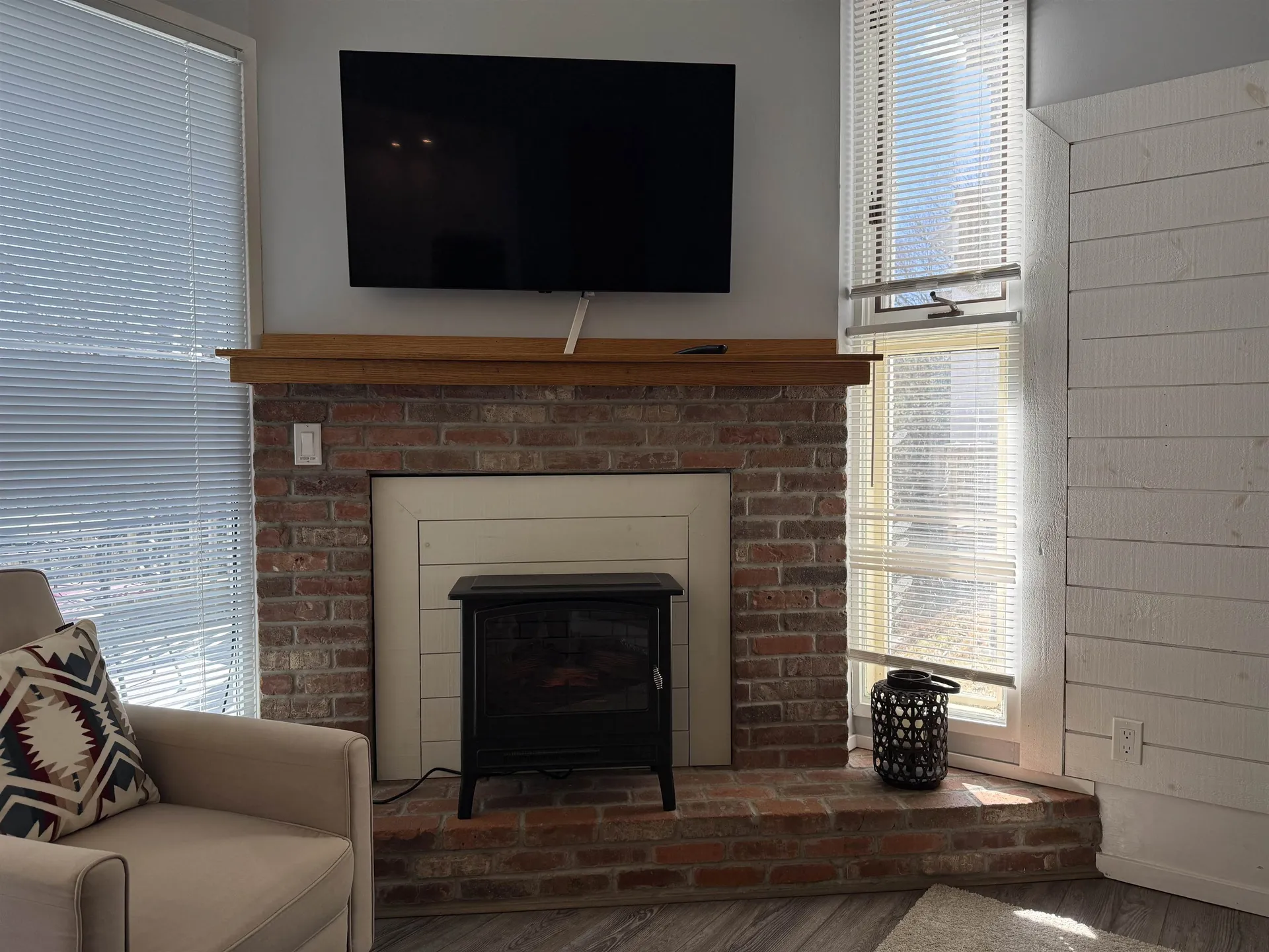 42 Lower Phase Road Warren VT 05674