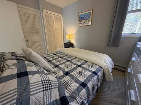 42 Lower Phase Road Warren VT 05674