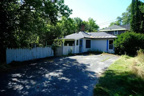 166 Hooker Hill Road St. Johnsbury VT 05819