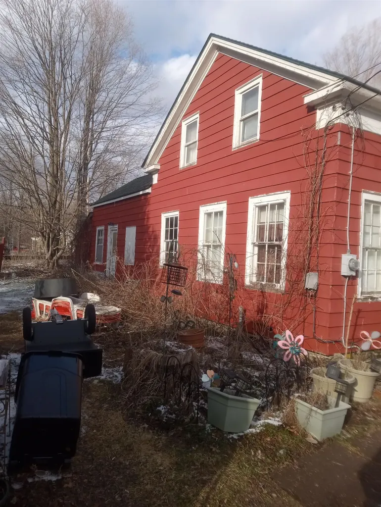 240 Church Street Shaftsbury VT 05262