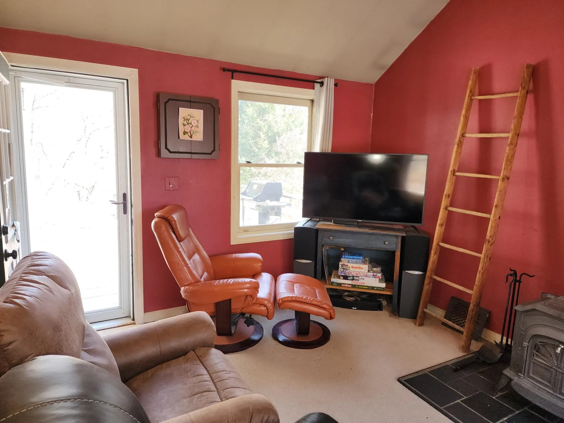 57 Oak Lane Jamaica VT 05343