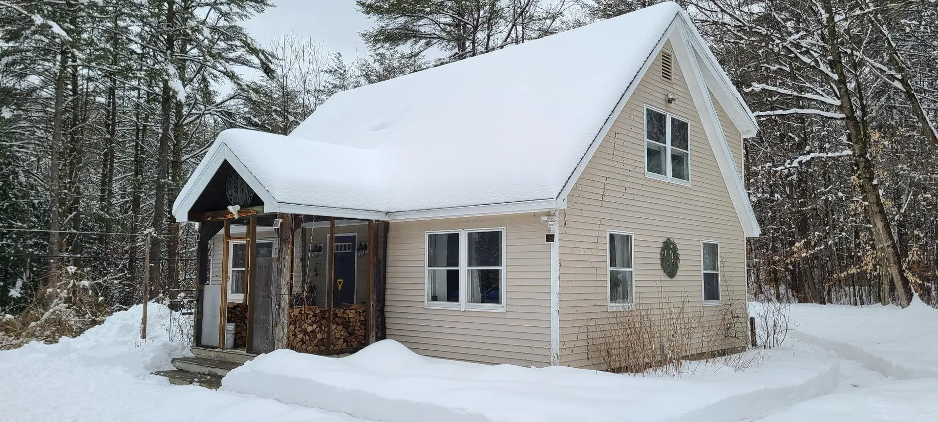 57 Oak Lane Jamaica VT 05343