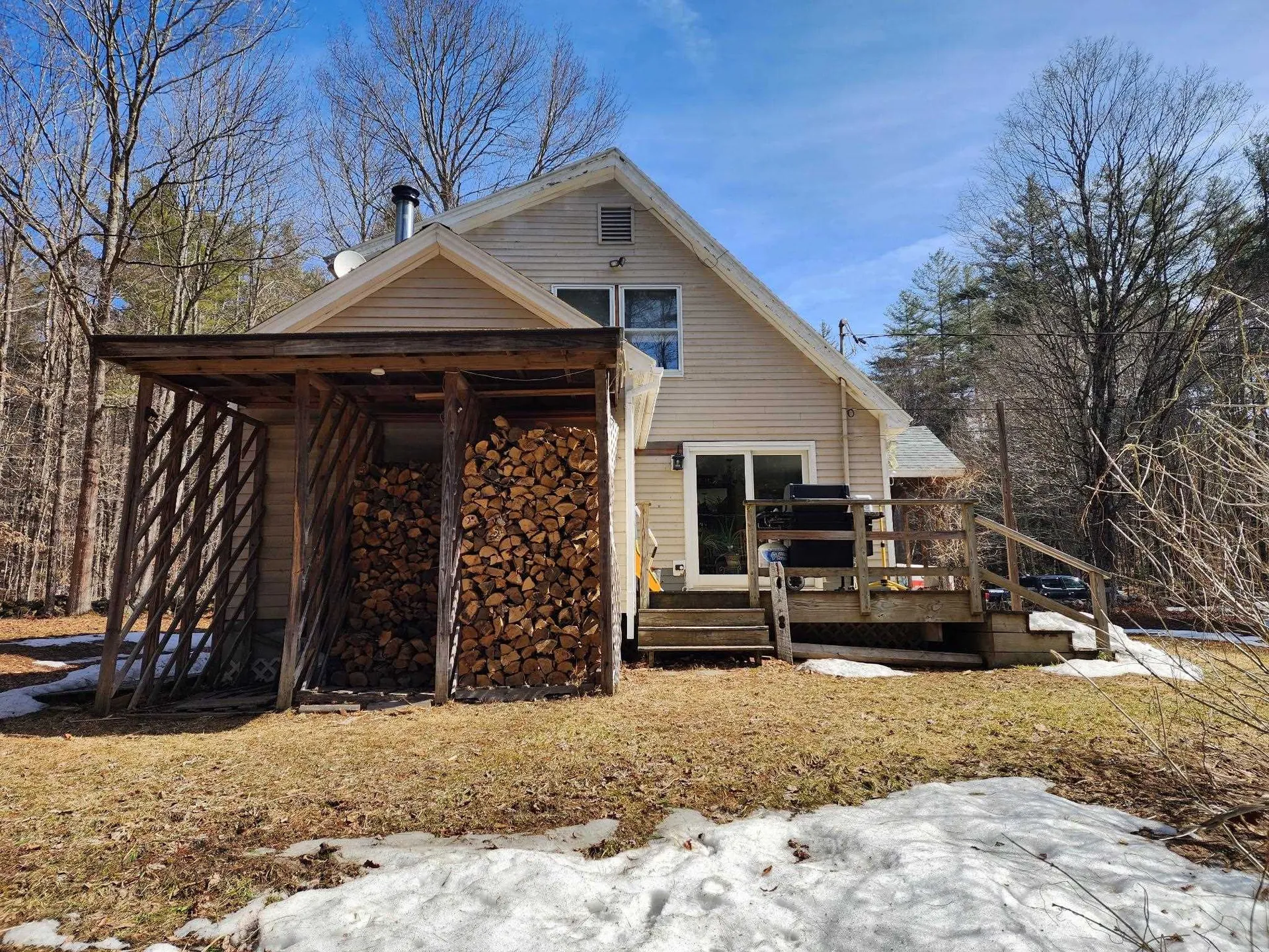 57 Oak Lane Jamaica VT 05343