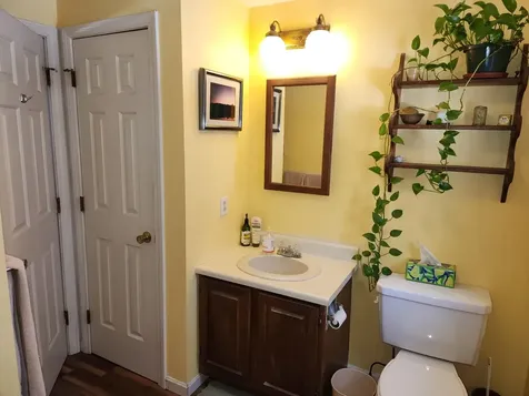 57 Oak Lane Jamaica VT 05343