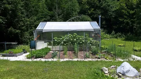 57 Oak Lane Jamaica VT 05343