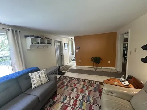 57 Oak Lane Jamaica VT 05343