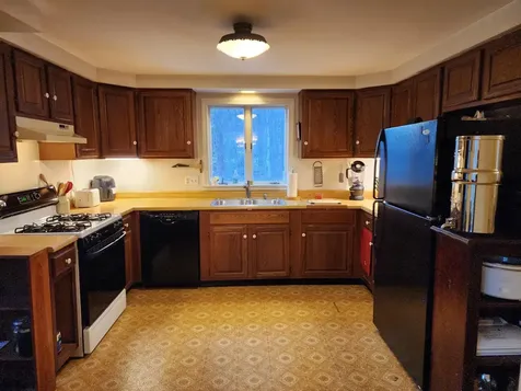 57 Oak Lane Jamaica VT 05343